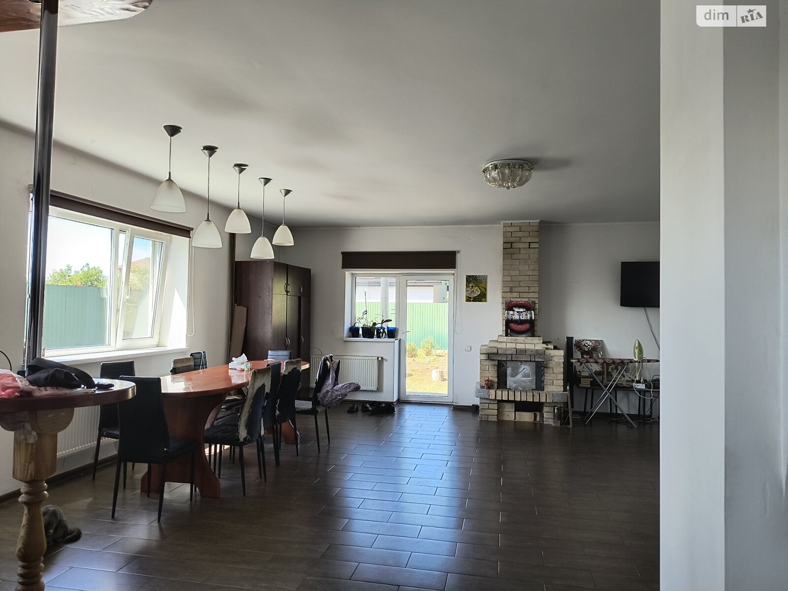 двухэтажный дом с балконом, 213 кв. м, кирпич. Продажа в Черкассах район Луначарский фото 1 двухэтажный дом с балконом, 213 кв. м, кирпич. Продажа в Черкассах район Луначарский фото 1