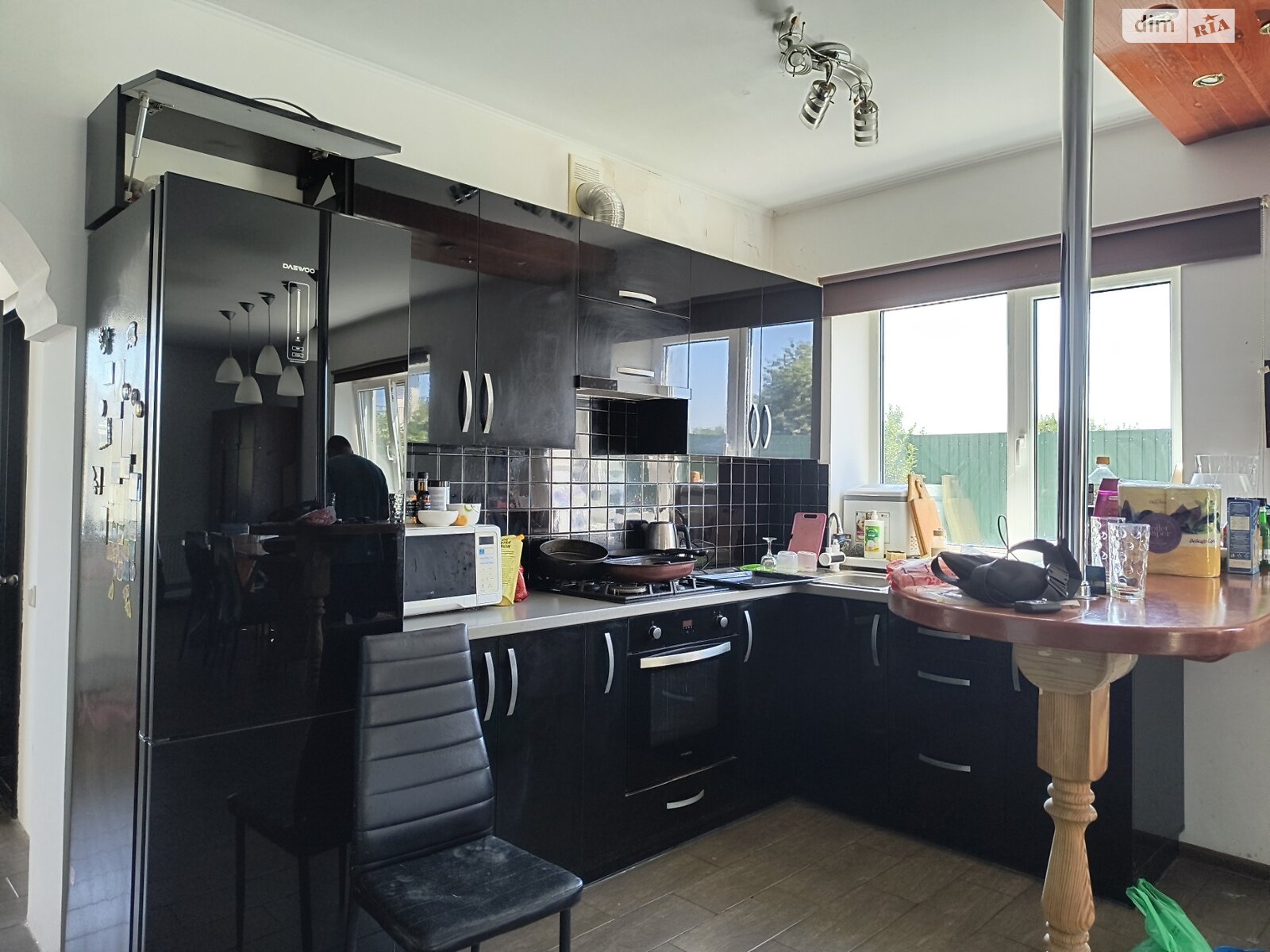 двухэтажный дом с балконом, 213 кв. м, кирпич. Продажа в Черкассах район Луначарский фото 1 двухэтажный дом с балконом, 213 кв. м, кирпич. Продажа в Черкассах район Луначарский фото 1