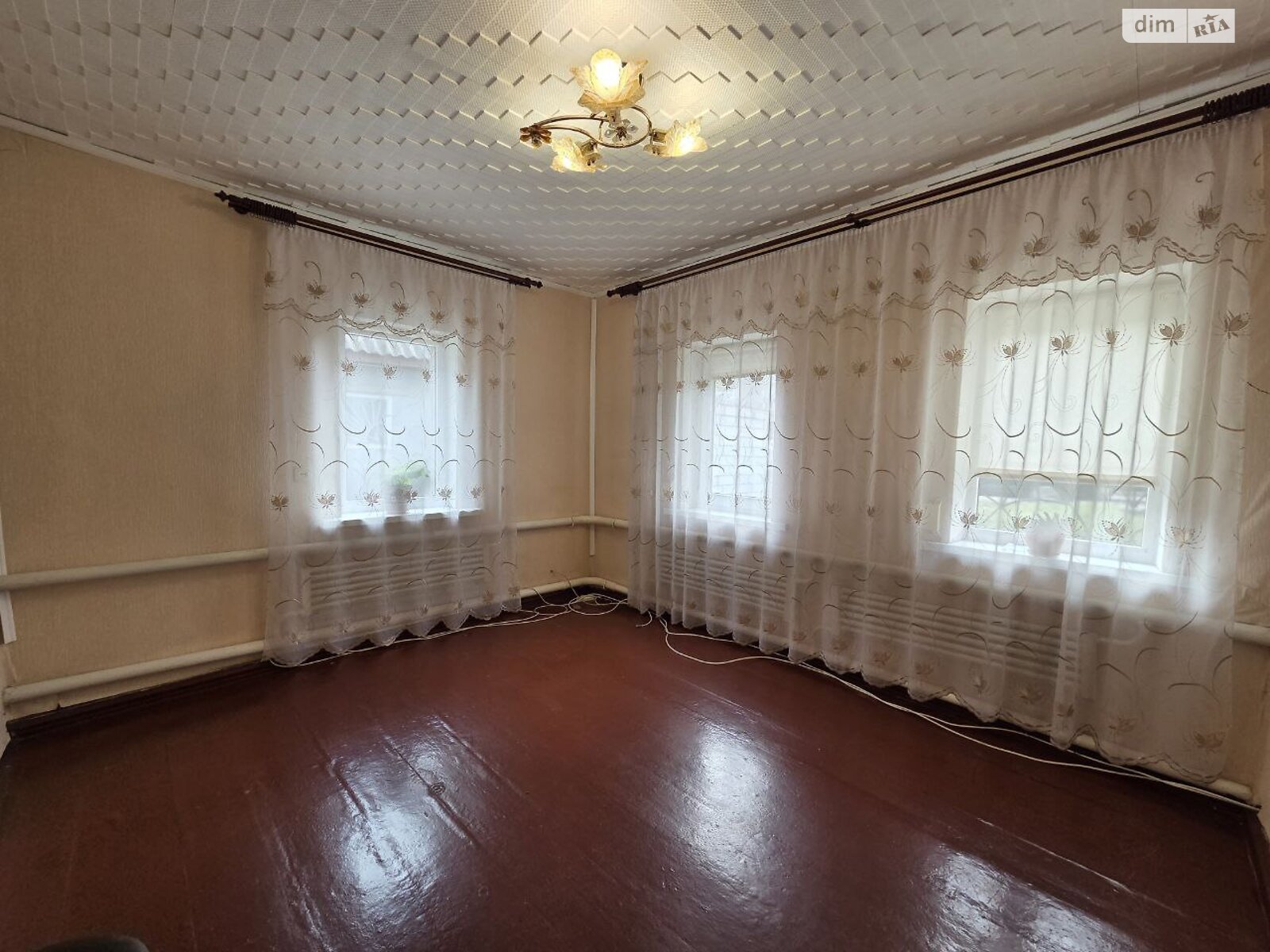 одноэтажный дом с ремонтом, 63.9 кв. м, дерево и кирпич. Продажа в Черкассах район Приднепровский фото 1 одноэтажный дом с ремонтом, 63.9 кв. м, дерево и кирпич. Продажа в Черкассах район Приднепровский фото 1