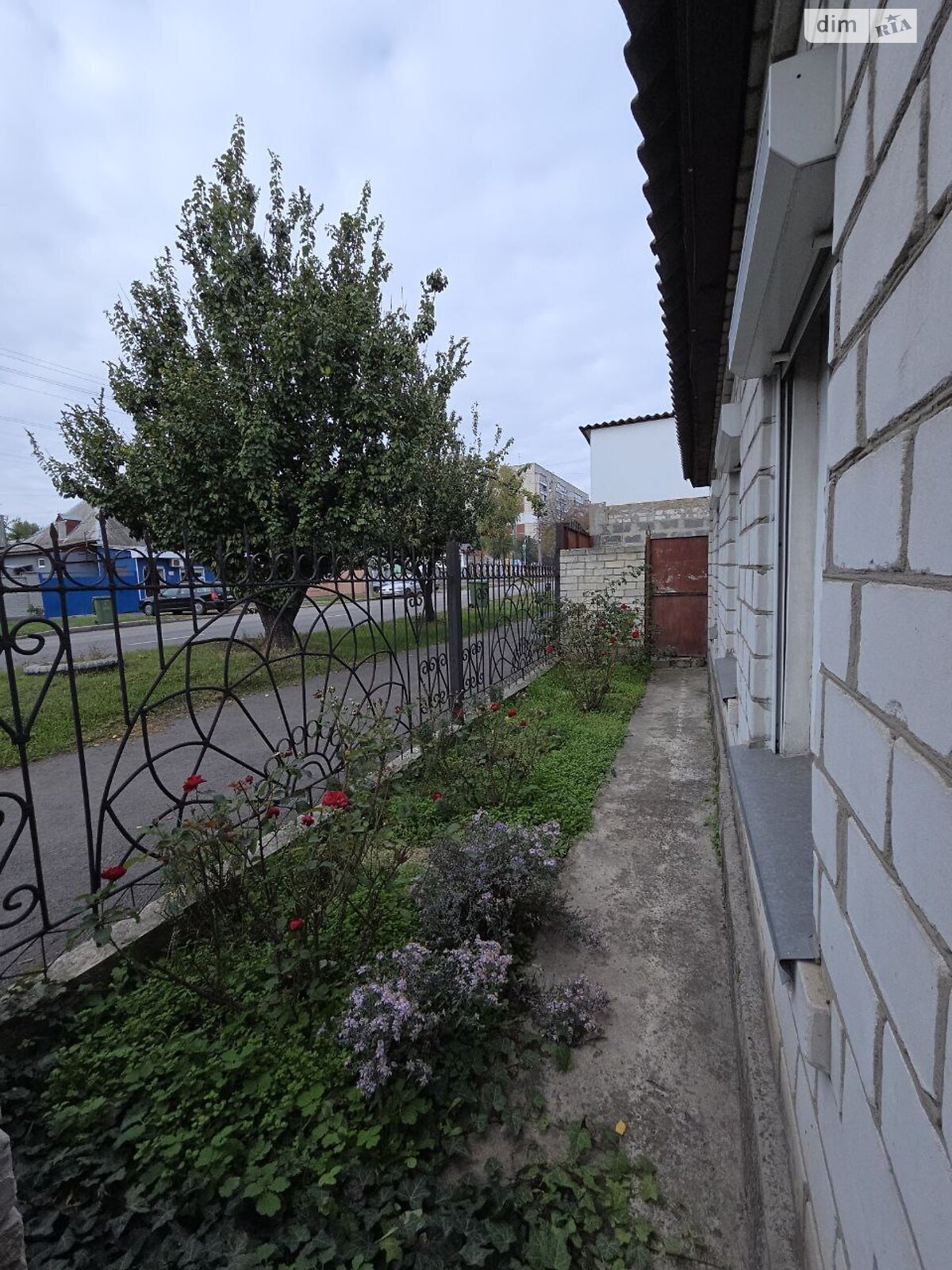одноэтажный дом с ремонтом, 63.9 кв. м, дерево и кирпич. Продажа в Черкассах район Приднепровский фото 1 одноэтажный дом с ремонтом, 63.9 кв. м, дерево и кирпич. Продажа в Черкассах район Приднепровский фото 1