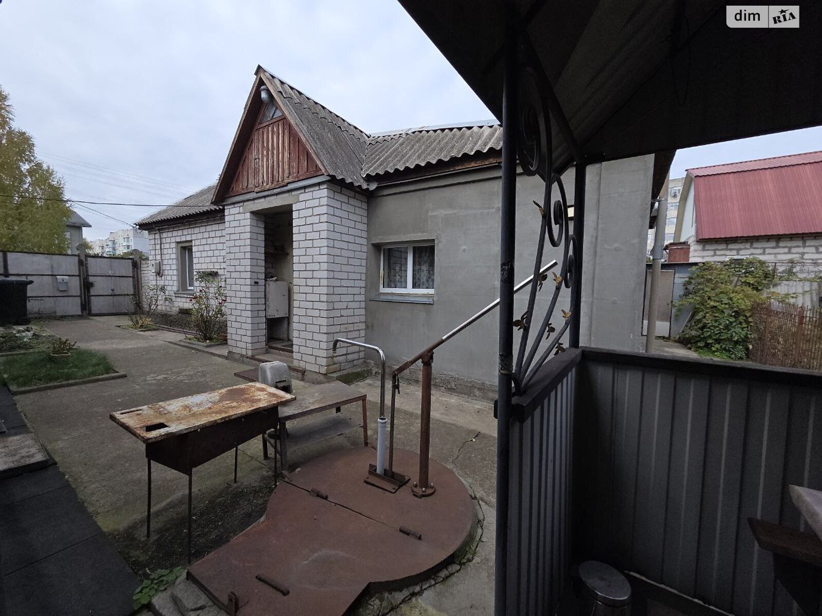 одноэтажный дом с ремонтом, 63.9 кв. м, дерево и кирпич. Продажа в Черкассах район Приднепровский фото 1 одноэтажный дом с ремонтом, 63.9 кв. м, дерево и кирпич. Продажа в Черкассах район Приднепровский фото 1