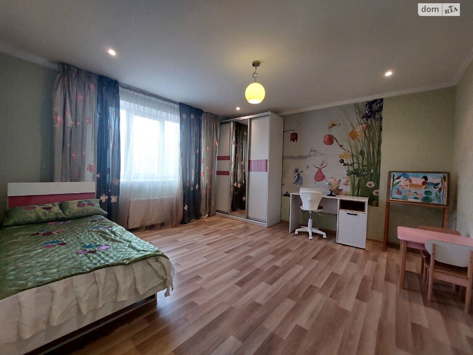 двухэтажный дом, 195 кв. м, кирпич. Продажа в Черкассах район Приднепровский фото 1 двухэтажный дом, 195 кв. м, кирпич. Продажа в Черкассах район Приднепровский фото 1