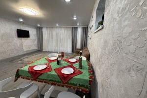 двухэтажный дом с балконом, 207.1 кв. м, шлакоблок. Продажа в Черкассах район Приднепровский фото 2