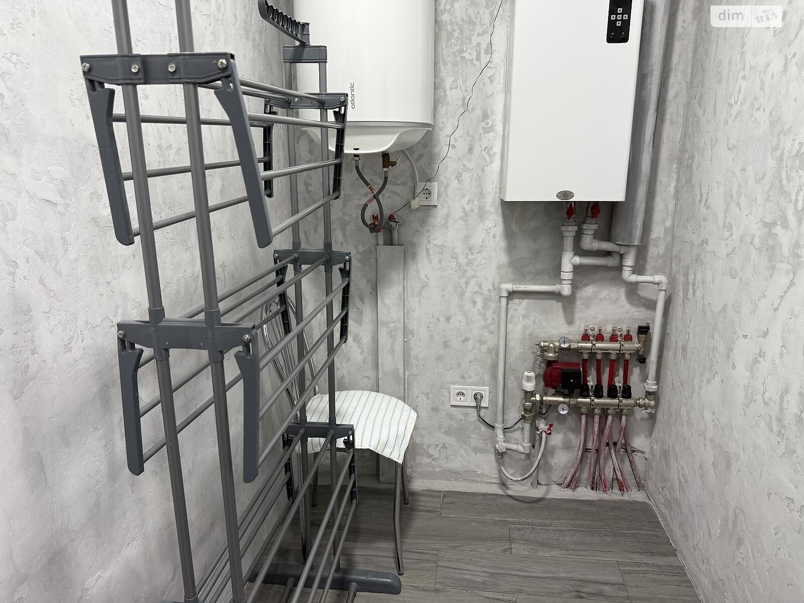 двухэтажный дом с балконом, 207.1 кв. м, шлакоблок. Продажа в Черкассах район Приднепровский фото 1