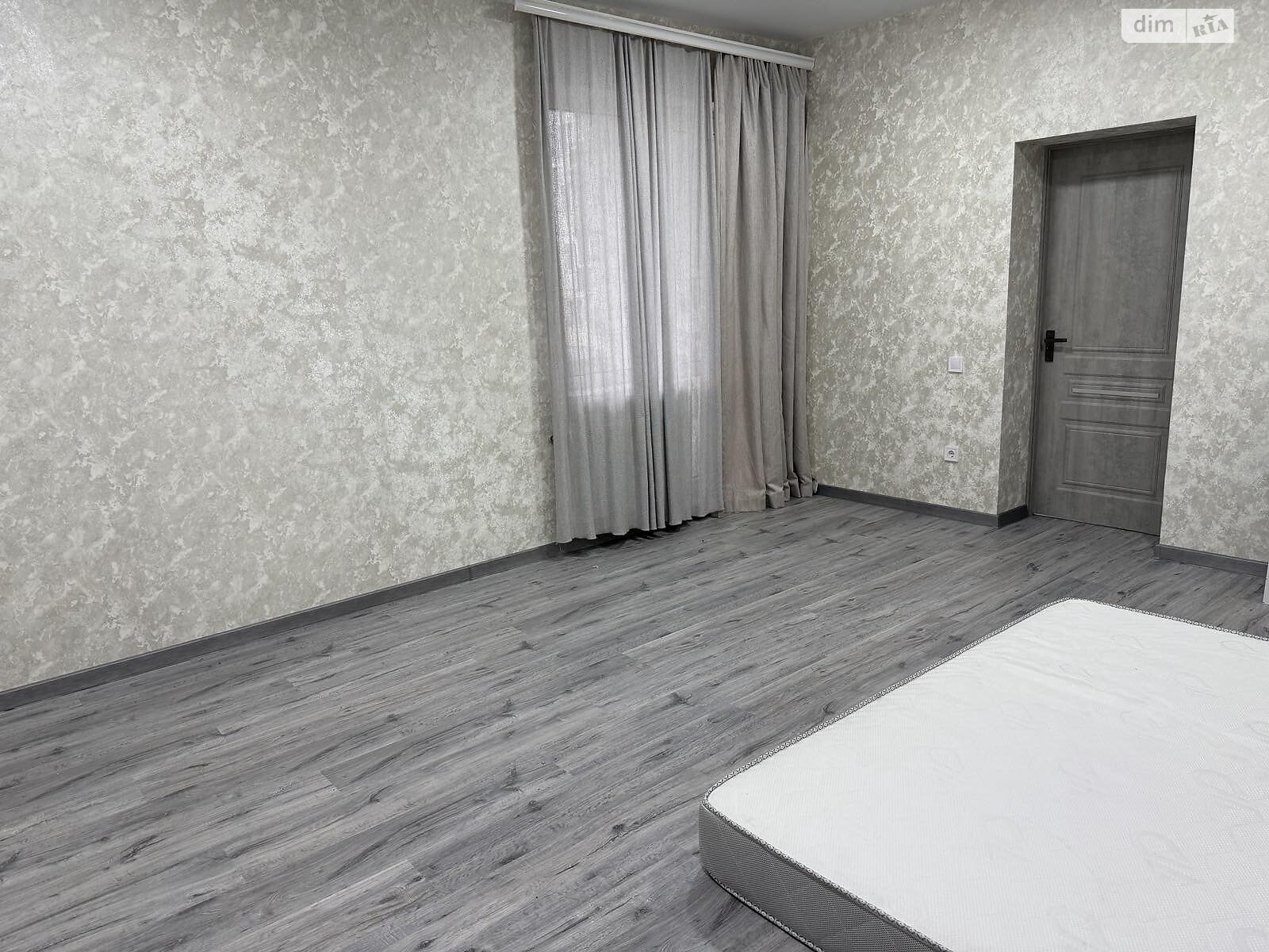 двухэтажный дом с балконом, 207.1 кв. м, шлакоблок. Продажа в Черкассах район Приднепровский фото 1