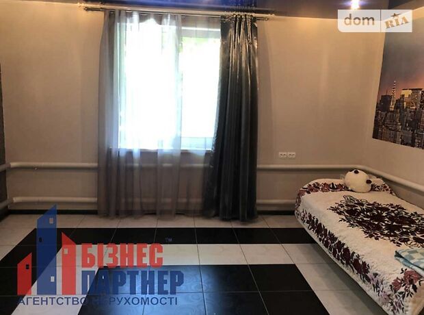 одноэтажный дом с ремонтом, 160 кв. м, дерево и кирпич. Продажа в Черкассах район Седова фото 1 одноэтажный дом с ремонтом, 160 кв. м, дерево и кирпич. Продажа в Черкассах район Седова фото 1