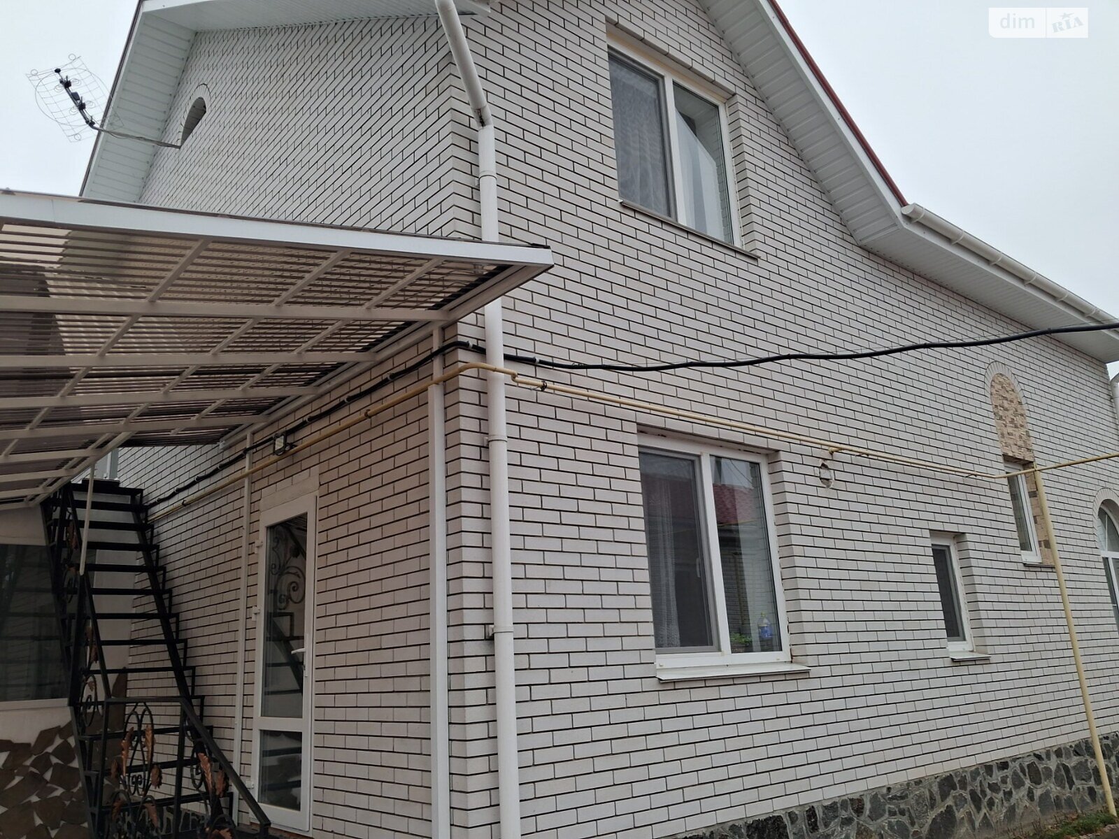 двоповерховий будинок з опаленням, 150 кв. м, цегла. Продаж в Черкасах, район Соснівський фото 1 двоповерховий будинок з опаленням, 150 кв. м, цегла. Продаж в Черкасах, район Соснівський фото 1