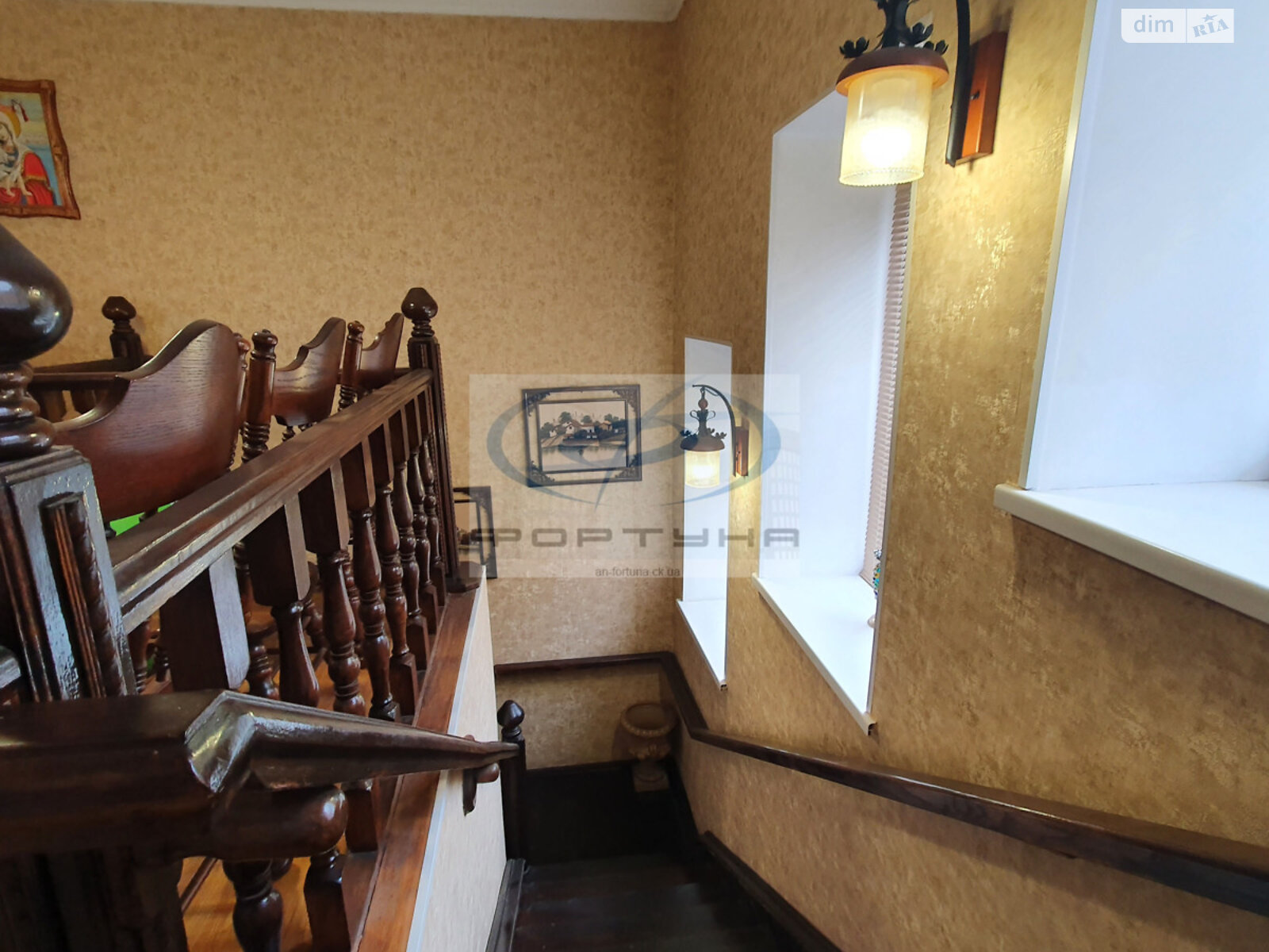 двоповерховий будинок з верандою, 250 кв. м, цегла. Продаж в Черкасах, район Соснівський фото 1 двоповерховий будинок з верандою, 250 кв. м, цегла. Продаж в Черкасах, район Соснівський фото 1