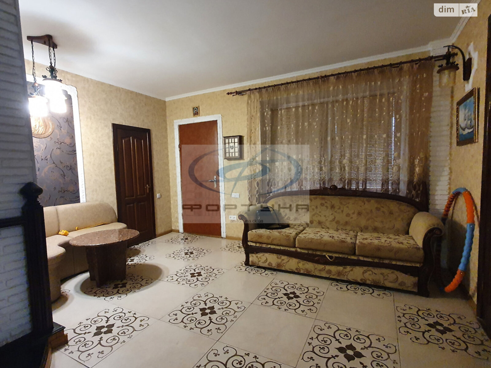 двоповерховий будинок з верандою, 250 кв. м, цегла. Продаж в Черкасах, район Соснівський фото 1 двоповерховий будинок з верандою, 250 кв. м, цегла. Продаж в Черкасах, район Соснівський фото 1