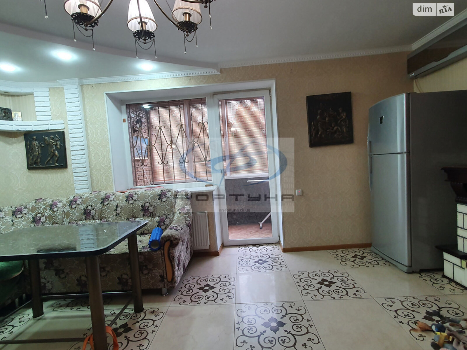 двоповерховий будинок з верандою, 250 кв. м, цегла. Продаж в Черкасах, район Соснівський фото 1 двоповерховий будинок з верандою, 250 кв. м, цегла. Продаж в Черкасах, район Соснівський фото 1