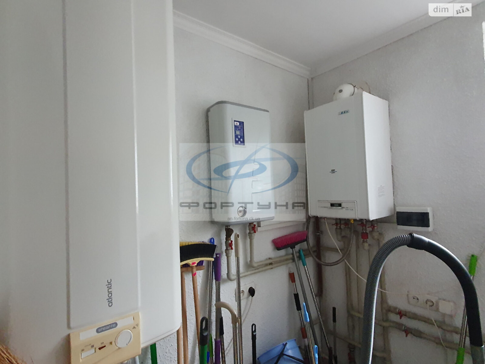 двоповерховий будинок з верандою, 250 кв. м, цегла. Продаж в Черкасах, район Соснівський фото 1 двоповерховий будинок з верандою, 250 кв. м, цегла. Продаж в Черкасах, район Соснівський фото 1