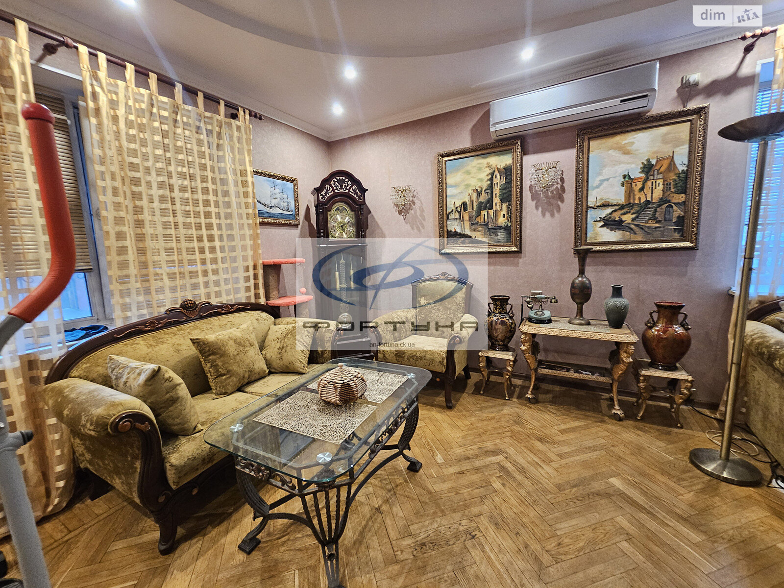 двоповерховий будинок з верандою, 250 кв. м, цегла. Продаж в Черкасах, район Соснівський фото 1 двоповерховий будинок з верандою, 250 кв. м, цегла. Продаж в Черкасах, район Соснівський фото 1