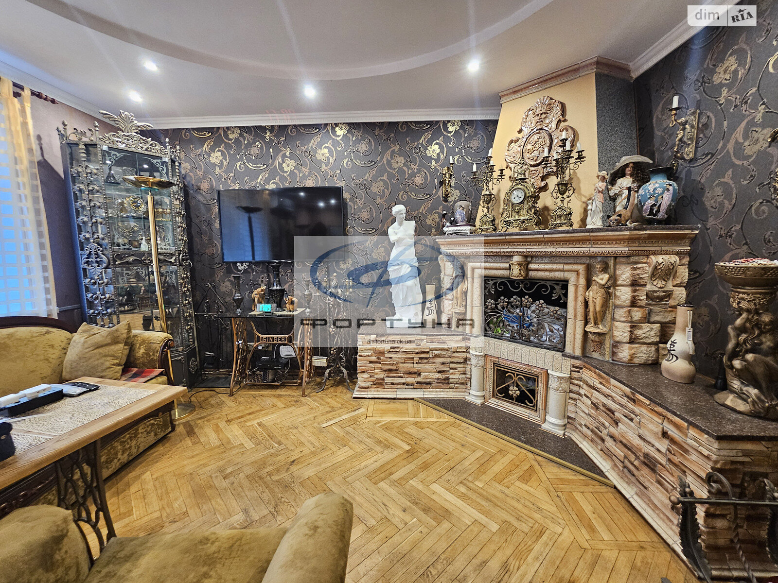 двоповерховий будинок з верандою, 250 кв. м, цегла. Продаж в Черкасах, район Соснівський фото 1 двоповерховий будинок з верандою, 250 кв. м, цегла. Продаж в Черкасах, район Соснівський фото 1