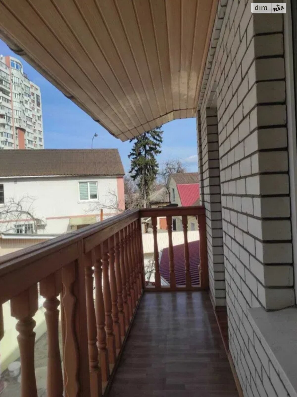 двухэтажный дом с балконом, 57 кв. м, кирпич. Продажа в Черкассах район Центр фото 1 двухэтажный дом с балконом, 57 кв. м, кирпич. Продажа в Черкассах район Центр фото 1