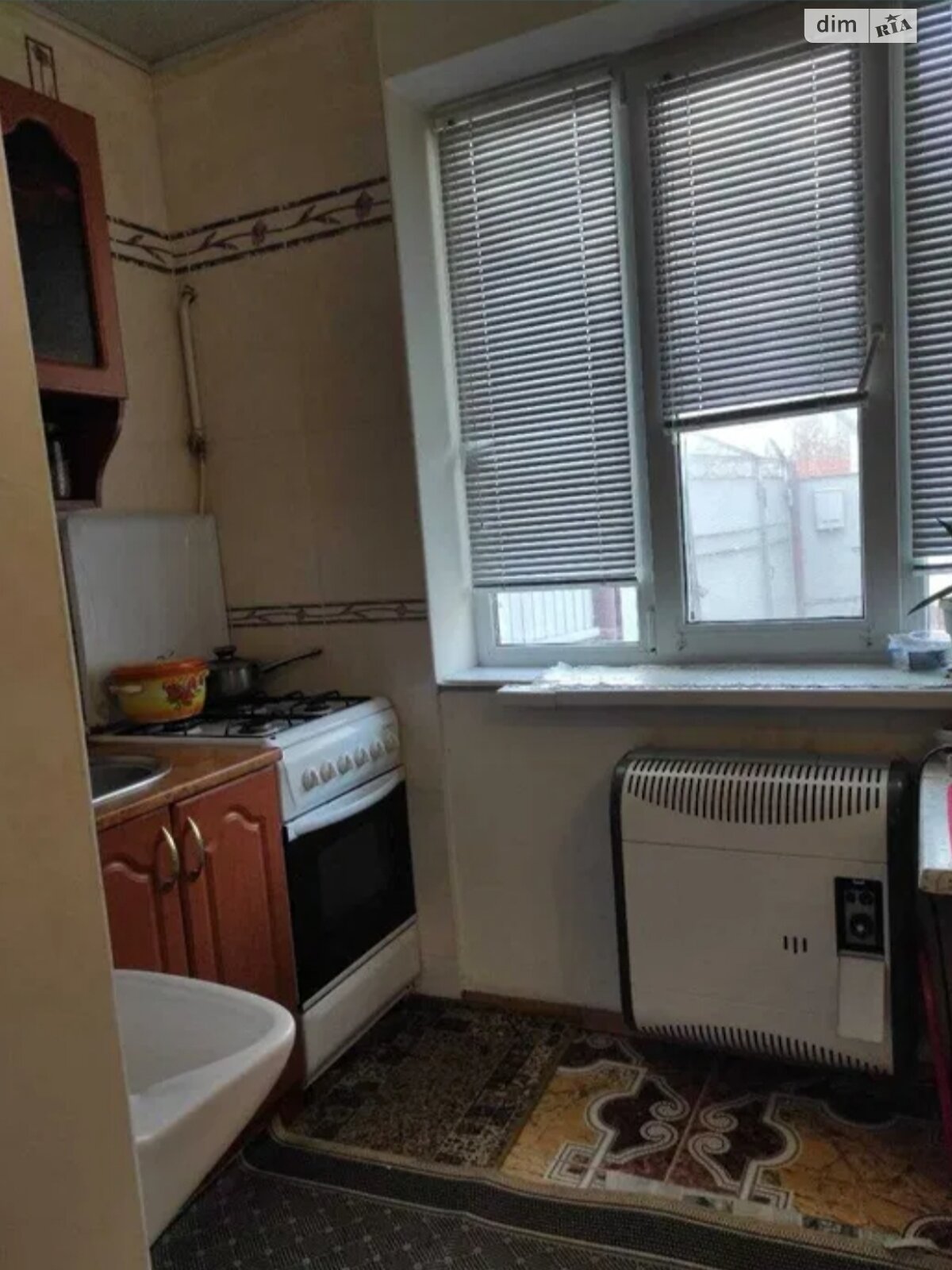 двухэтажный дом с балконом, 57 кв. м, кирпич. Продажа в Черкассах район Центр фото 1 двухэтажный дом с балконом, 57 кв. м, кирпич. Продажа в Черкассах район Центр фото 1