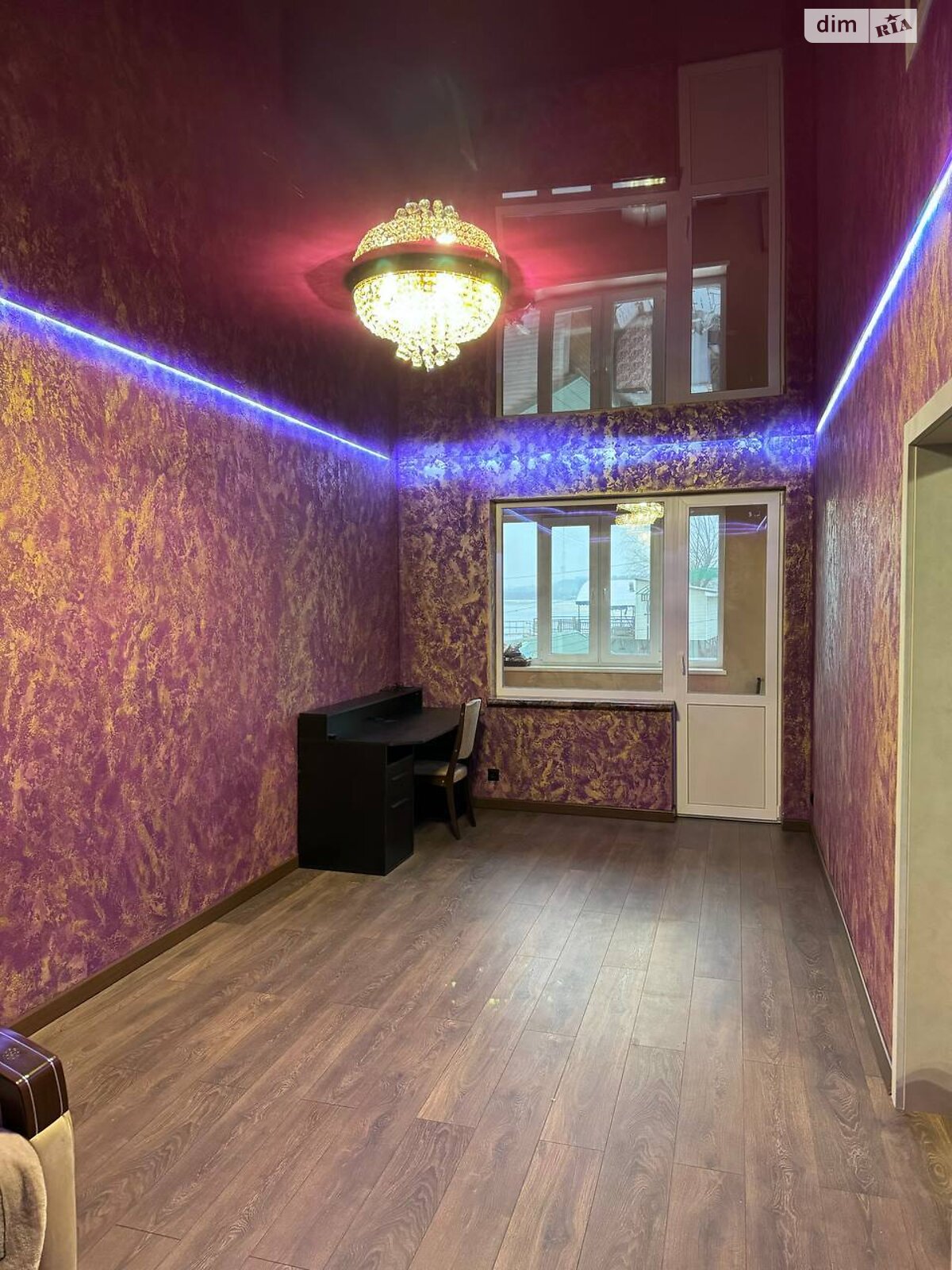 двоповерховий будинок з балконом, 120 кв. м, цегла. Продаж в Черкасах фото 1 двоповерховий будинок з балконом, 120 кв. м, цегла. Продаж в Черкасах фото 1