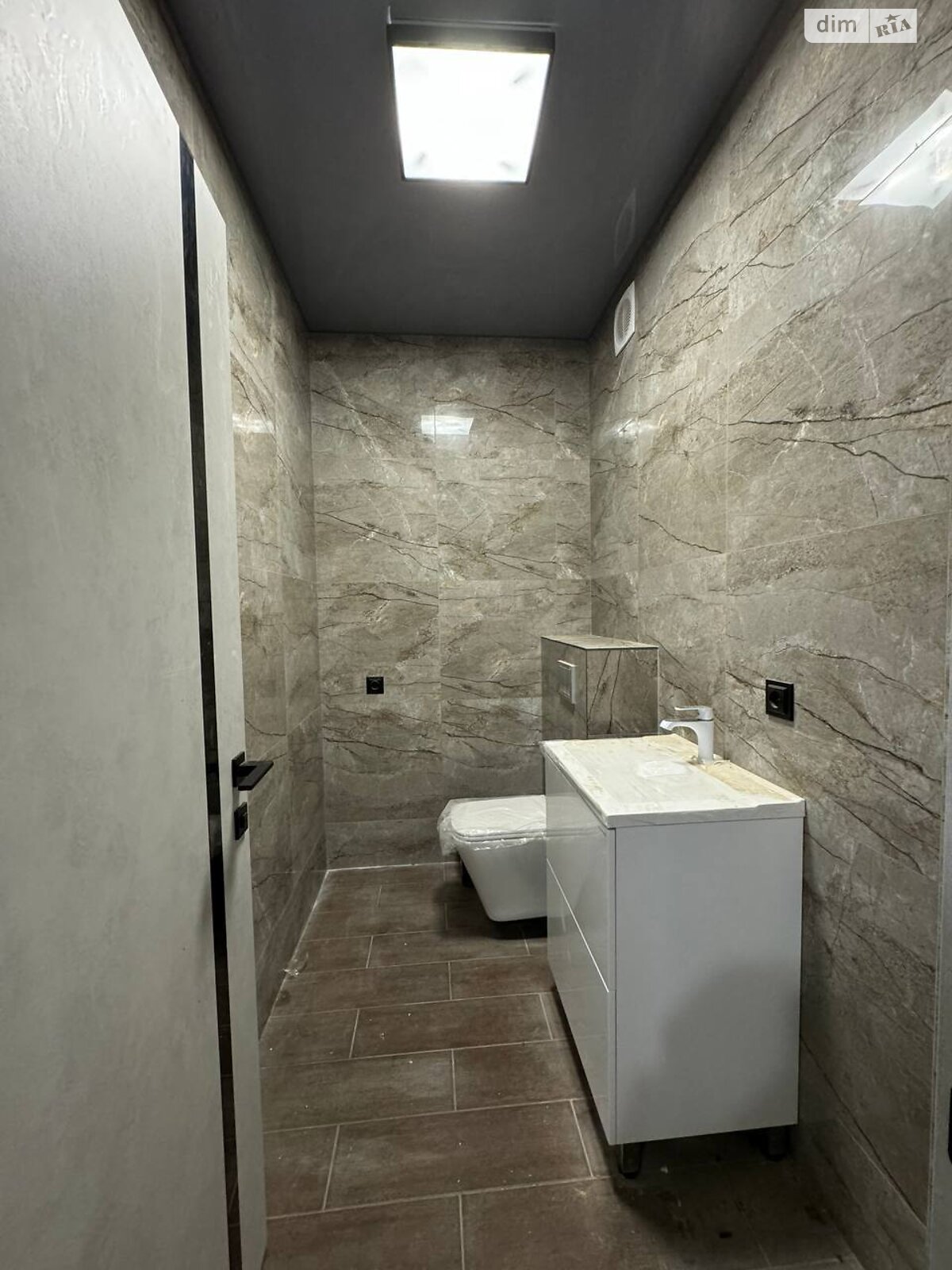 двоповерховий будинок з балконом, 120 кв. м, цегла. Продаж в Черкасах фото 1 двоповерховий будинок з балконом, 120 кв. м, цегла. Продаж в Черкасах фото 1