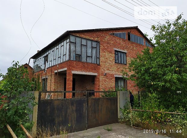 двухэтажный дом с гаражом, 317 кв. м, кирпич. Продажа в Будище (Черкасская обл.) фото 1 двухэтажный дом с гаражом, 317 кв. м, кирпич. Продажа в Будище (Черкасская обл.) фото 1