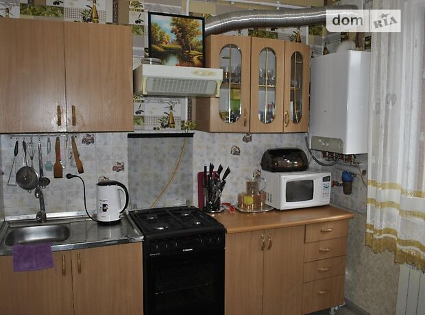 одноэтажный дом с подвалом, 77 кв. м, кирпич. Продажа в Черкассах район Центр фото 1 одноэтажный дом с подвалом, 77 кв. м, кирпич. Продажа в Черкассах район Центр фото 1