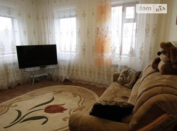 одноэтажный дом с подвалом, 77 кв. м, кирпич. Продажа в Черкассах район Центр фото 1 одноэтажный дом с подвалом, 77 кв. м, кирпич. Продажа в Черкассах район Центр фото 1