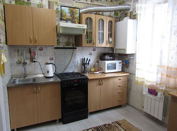 одноэтажный дом с подвалом, 77 кв. м, кирпич. Продажа в Черкассах район Центр фото 1 одноэтажный дом с подвалом, 77 кв. м, кирпич. Продажа в Черкассах район Центр фото 1
