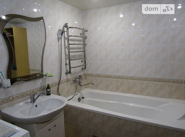 одноэтажный дом с подвалом, 77 кв. м, кирпич. Продажа в Черкассах район Центр фото 1 одноэтажный дом с подвалом, 77 кв. м, кирпич. Продажа в Черкассах район Центр фото 1