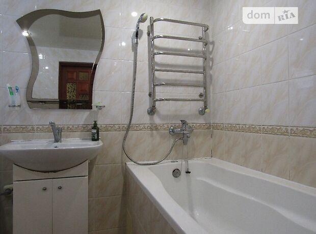 одноэтажный дом с подвалом, 77 кв. м, кирпич. Продажа в Черкассах район Центр фото 1 одноэтажный дом с подвалом, 77 кв. м, кирпич. Продажа в Черкассах район Центр фото 1