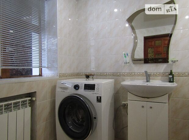 одноэтажный дом с подвалом, 77 кв. м, кирпич. Продажа в Черкассах район Центр фото 1 одноэтажный дом с подвалом, 77 кв. м, кирпич. Продажа в Черкассах район Центр фото 1
