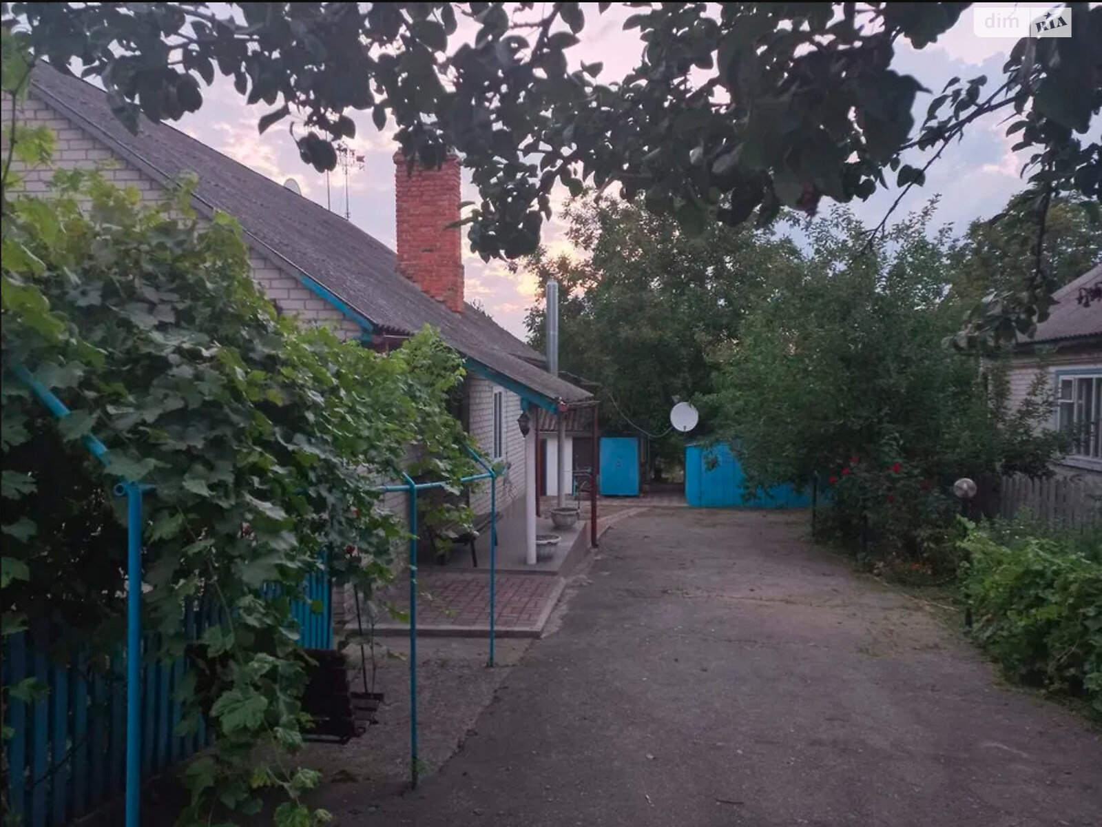 одноповерховий будинок з гаражем, 80 кв. м, цегла. Продаж у Чернече фото 1 одноповерховий будинок з гаражем, 80 кв. м, цегла. Продаж у Чернече фото 1