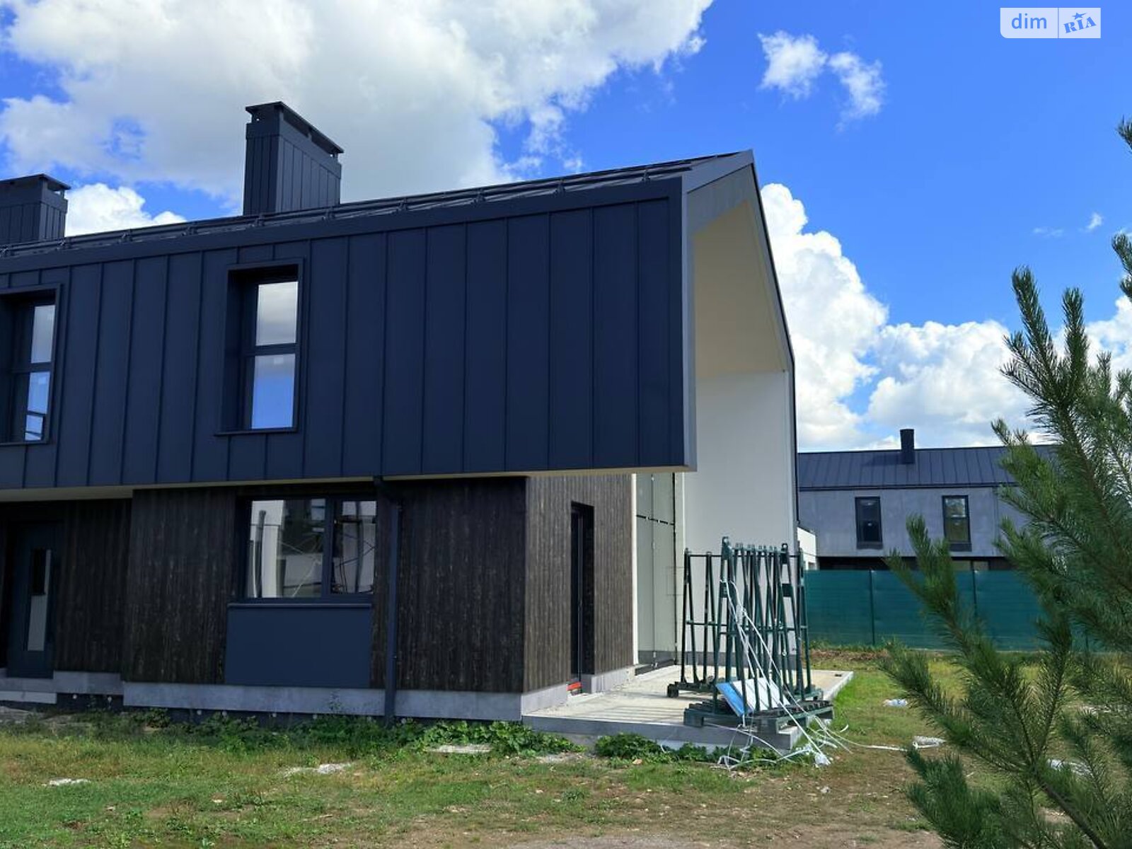 двоповерховий будинок, 235 кв. м, цегла. Продаж у Чернієві фото 1