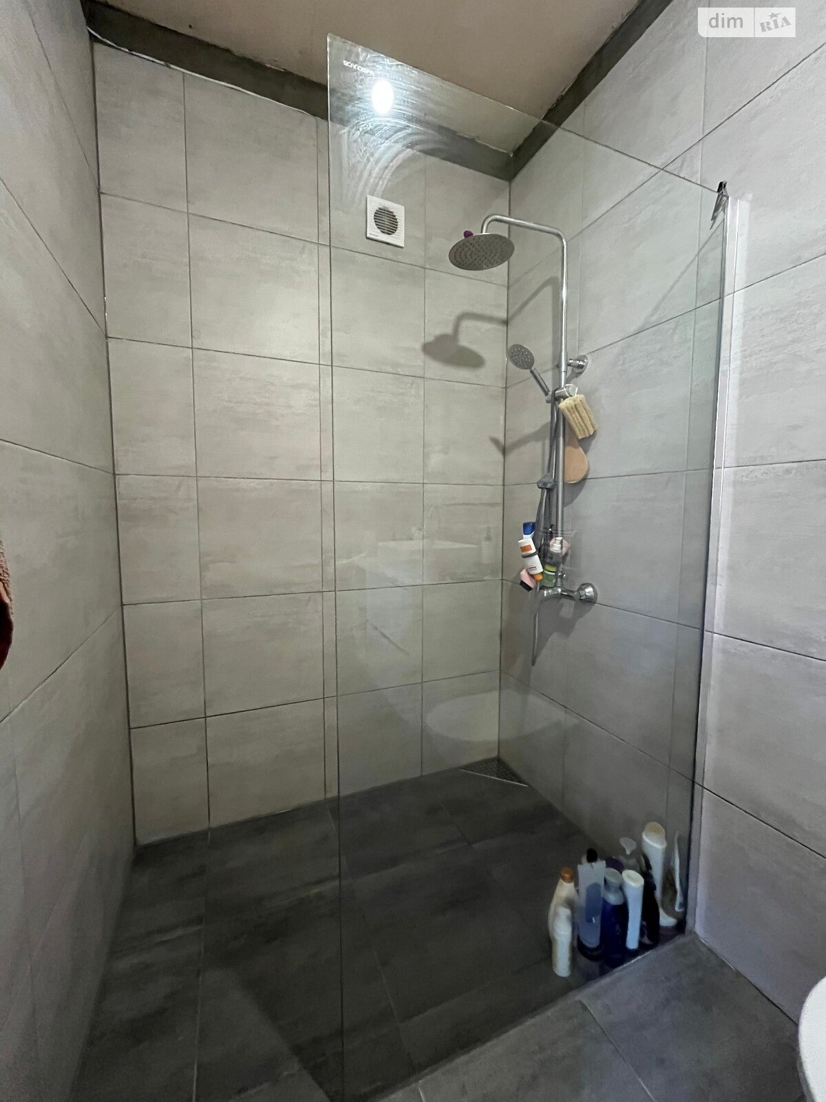 одноэтажный дом с ремонтом, 77.1 кв. м, кирпич. Продажа в Чернигове район Александровка фото 1 одноэтажный дом с ремонтом, 77.1 кв. м, кирпич. Продажа в Чернигове район Александровка фото 1