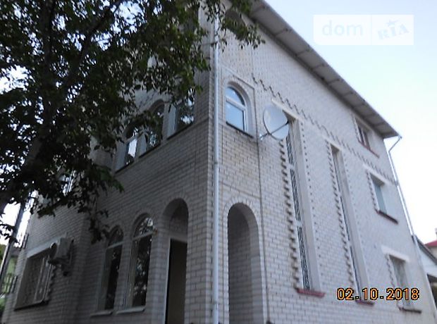 двухэтажный дом с камином, 225 кв. м, кирпич. Продажа в Чернигове район Бобровица фото 1 двухэтажный дом с камином, 225 кв. м, кирпич. Продажа в Чернигове район Бобровица фото 1