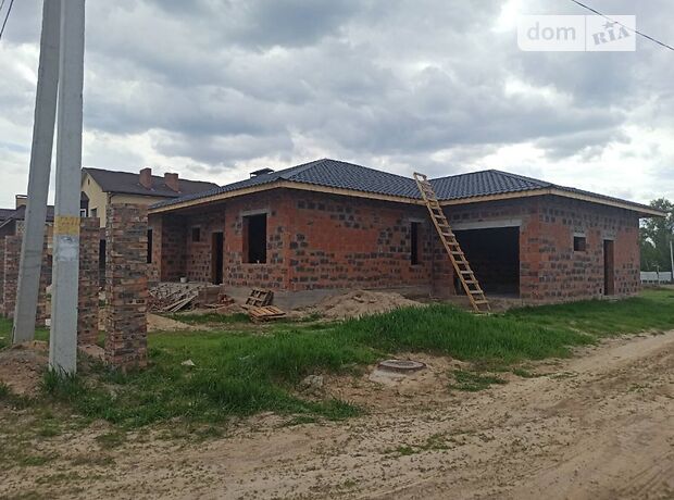 одноэтажный дом с гаражом, 140 кв. м, керамический блок. Продажа в Чернигове район Бобровица фото 1 одноэтажный дом с гаражом, 140 кв. м, керамический блок. Продажа в Чернигове район Бобровица фото 1
