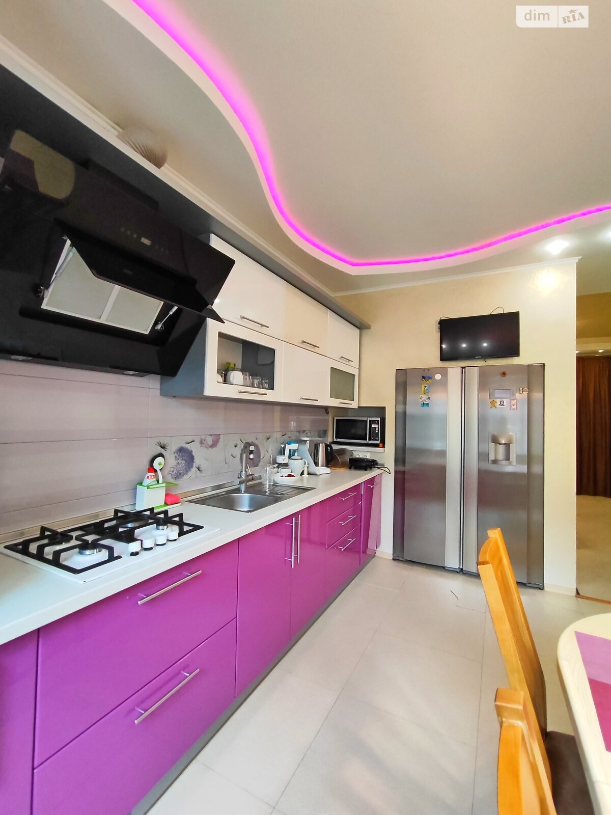 двухэтажный дом с гаражом, 154.8 кв. м, кирпич. Продажа в Чернигове район Бобровица фото 1 двухэтажный дом с гаражом, 154.8 кв. м, кирпич. Продажа в Чернигове район Бобровица фото 1