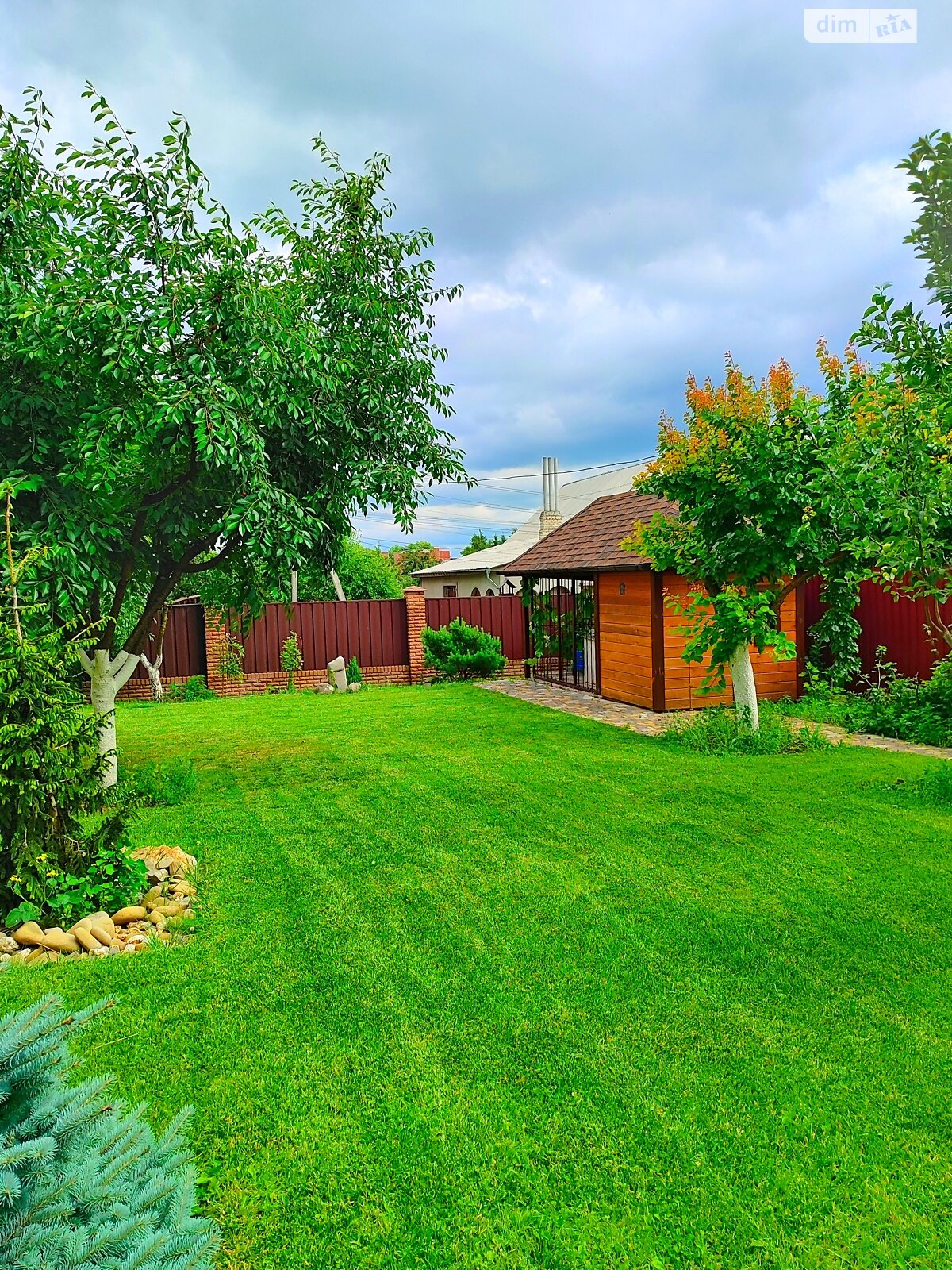 двухэтажный дом с гаражом, 154.8 кв. м, кирпич. Продажа в Чернигове район Бобровица фото 1 двухэтажный дом с гаражом, 154.8 кв. м, кирпич. Продажа в Чернигове район Бобровица фото 1