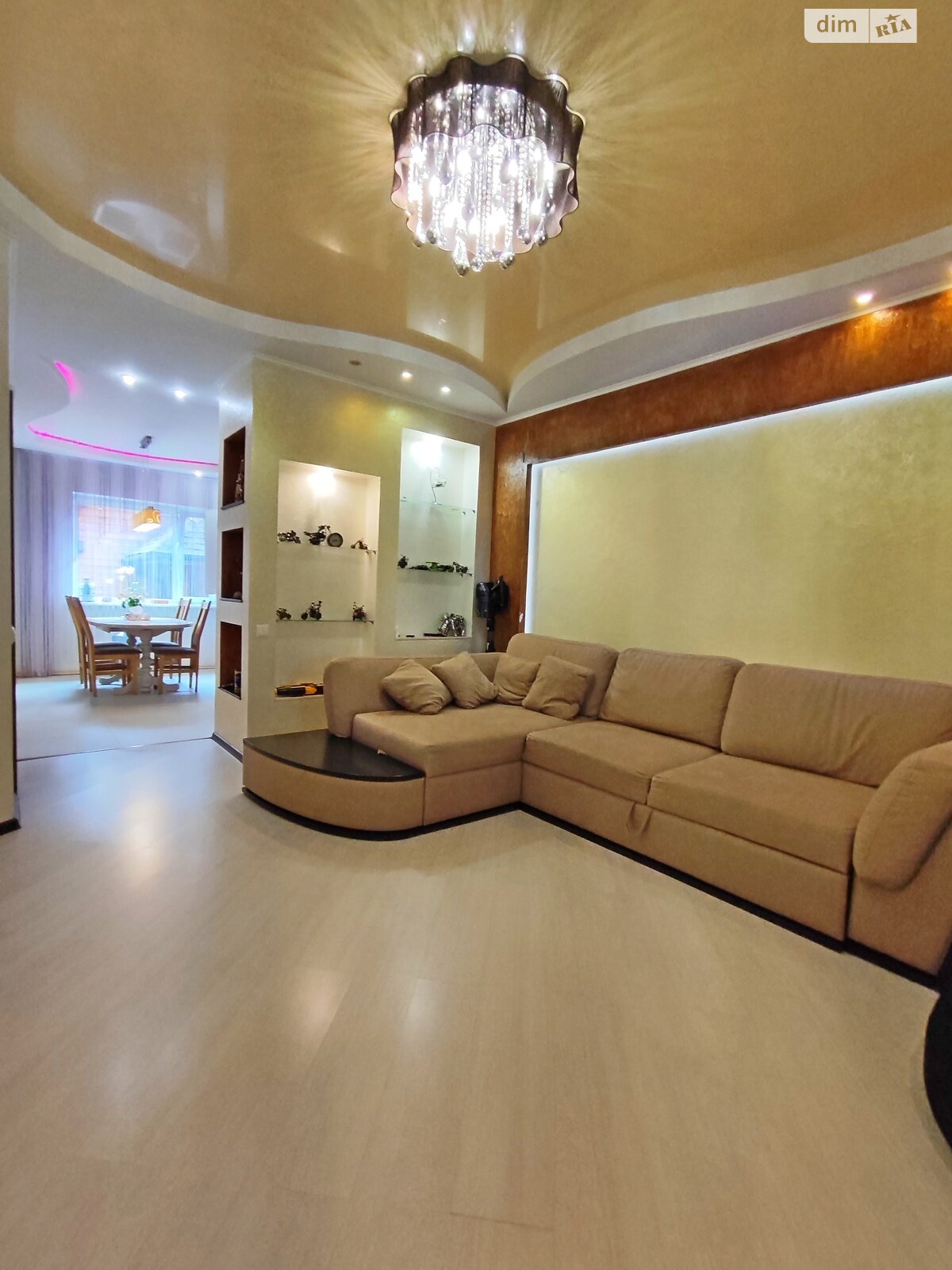 двухэтажный дом с гаражом, 154.8 кв. м, кирпич. Продажа в Чернигове район Бобровица фото 1 двухэтажный дом с гаражом, 154.8 кв. м, кирпич. Продажа в Чернигове район Бобровица фото 1