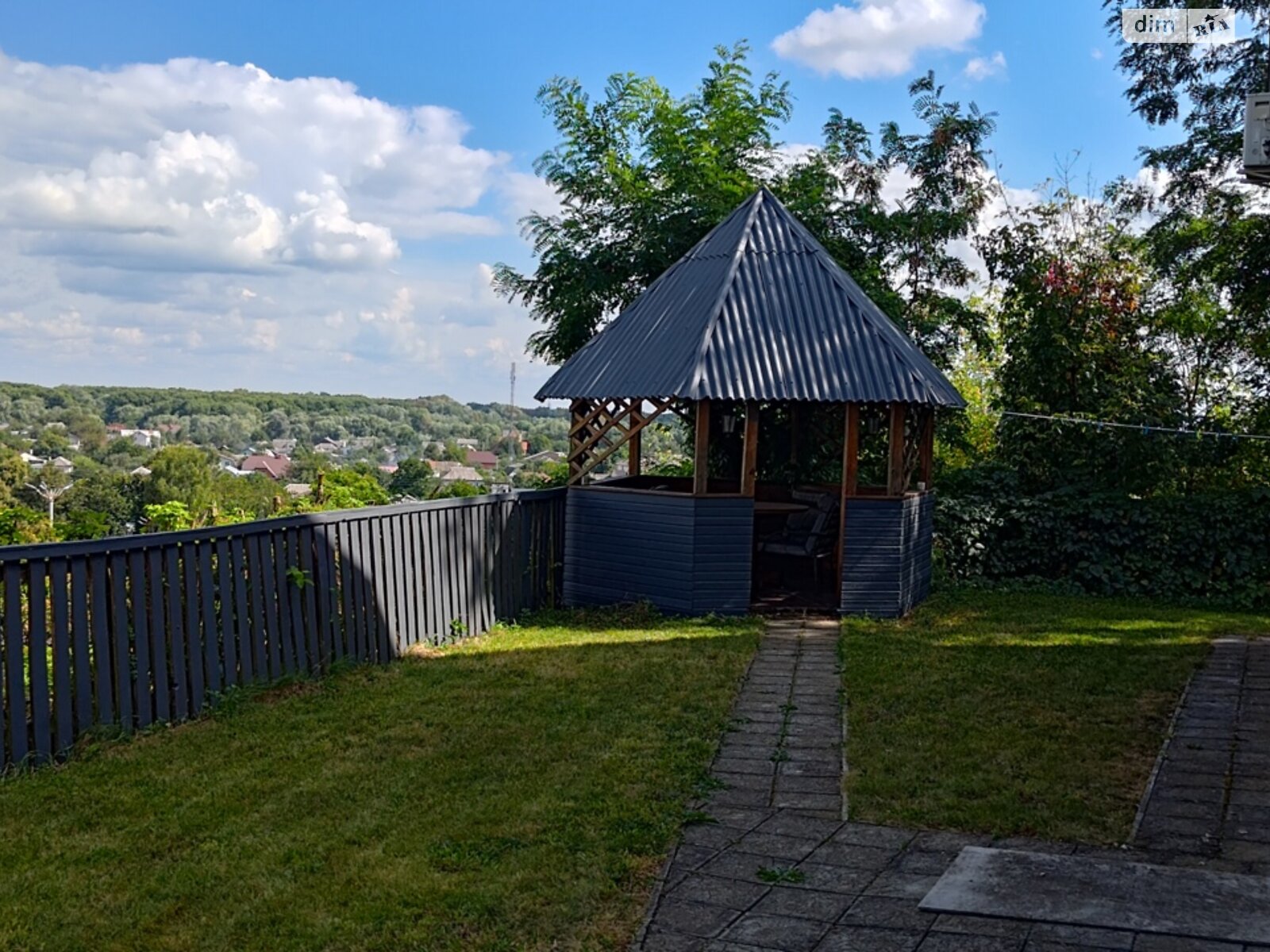 двухэтажный дом, 200 кв. м, кирпич. Продажа в Чернигове район Болдины Горы фото 1 двухэтажный дом, 200 кв. м, кирпич. Продажа в Чернигове район Болдины Горы фото 1