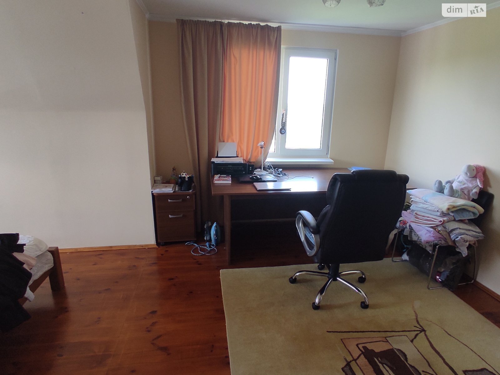 двухэтажный дом, 200 кв. м, кирпич. Продажа в Чернигове район Болдины Горы фото 1 двухэтажный дом, 200 кв. м, кирпич. Продажа в Чернигове район Болдины Горы фото 1