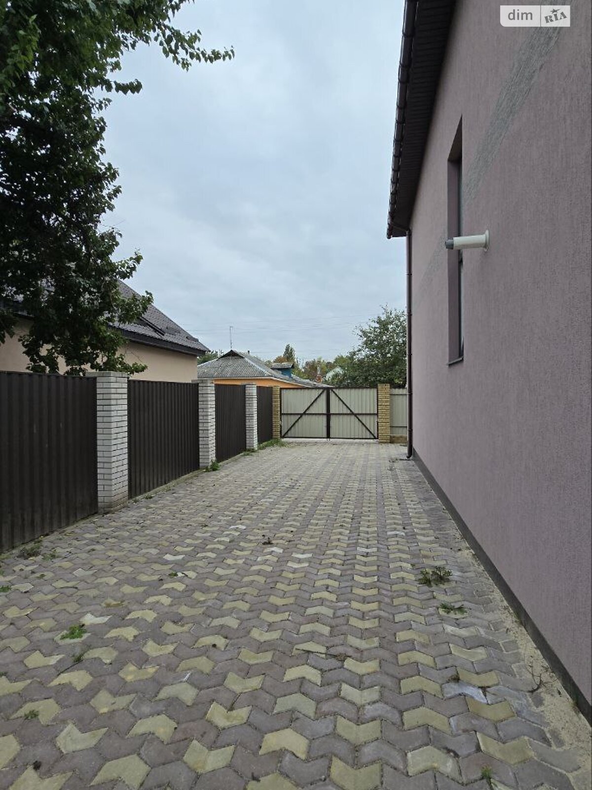 двухэтажный дом с ремонтом, 173.9 кв. м, кирпич. Продажа в Чернигове район Деснянский фото 1 двухэтажный дом с ремонтом, 173.9 кв. м, кирпич. Продажа в Чернигове район Деснянский фото 1