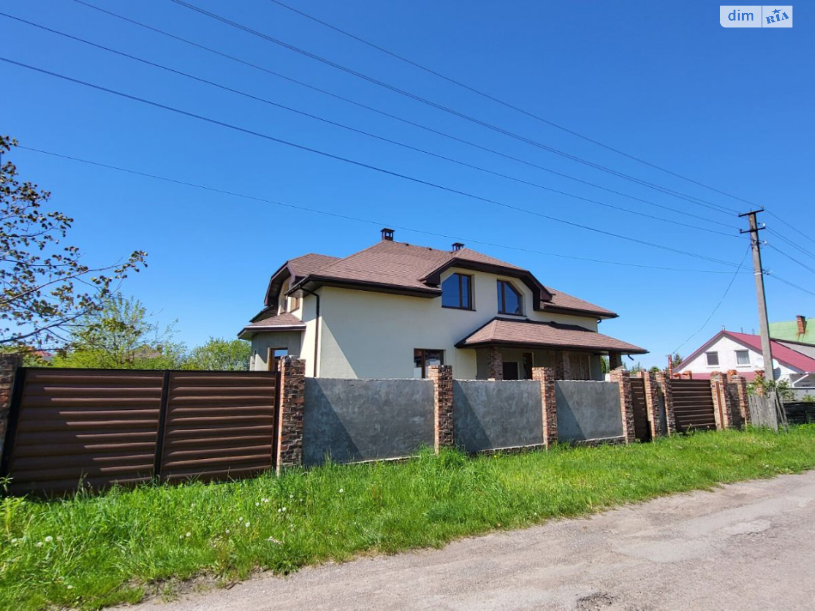 двоповерховий будинок, 214.4 кв. м, кирпич. Продаж в Чернігові, район Деснянський фото 1 двоповерховий будинок, 214.4 кв. м, кирпич. Продаж в Чернігові, район Деснянський фото 1