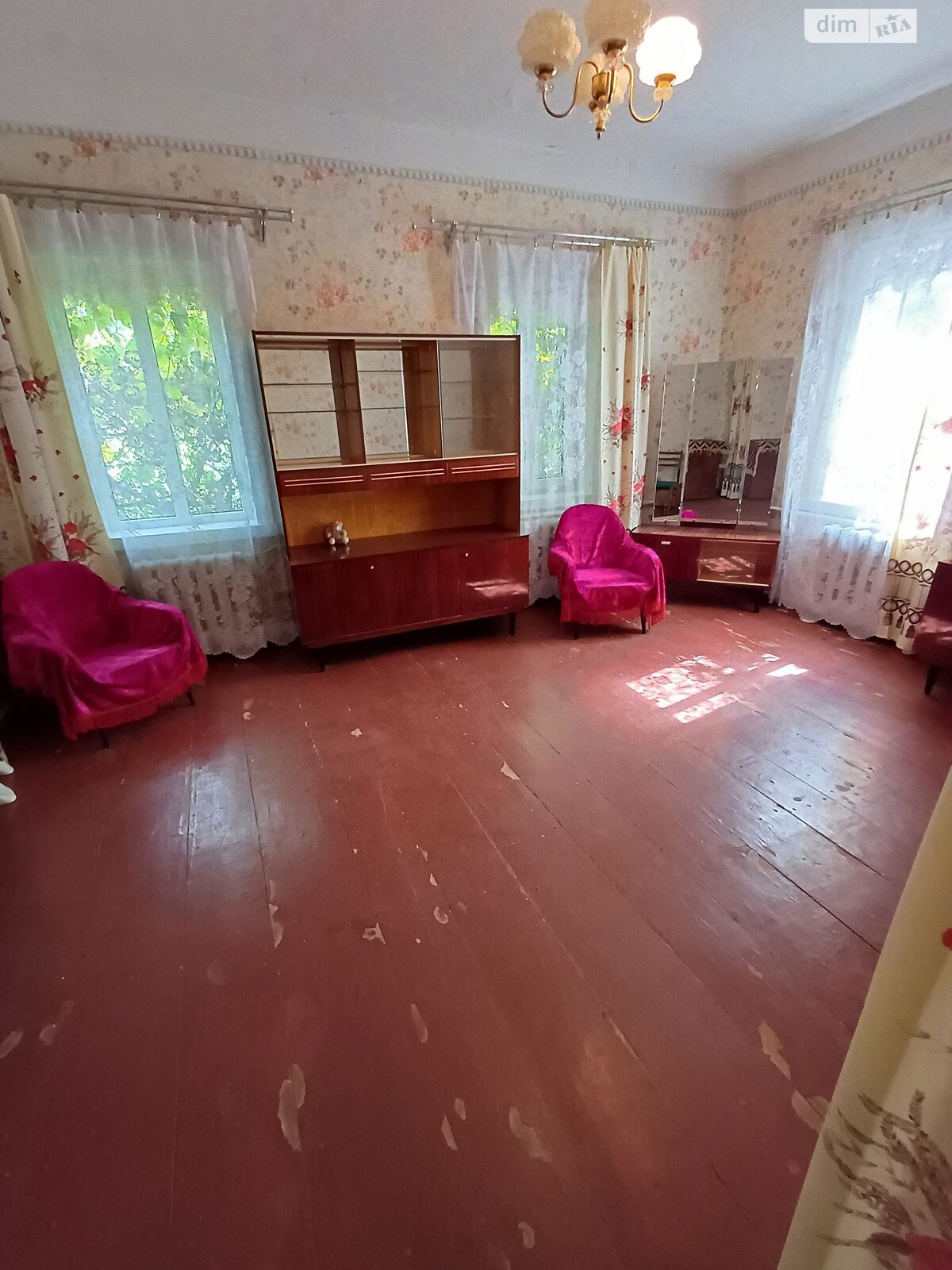 одноповерховий будинок з гаражем, 126.7 кв. м, дерево та цегла. Продаж в Чернігові, район Деснянський фото 1 одноповерховий будинок з гаражем, 126.7 кв. м, дерево та цегла. Продаж в Чернігові, район Деснянський фото 1
