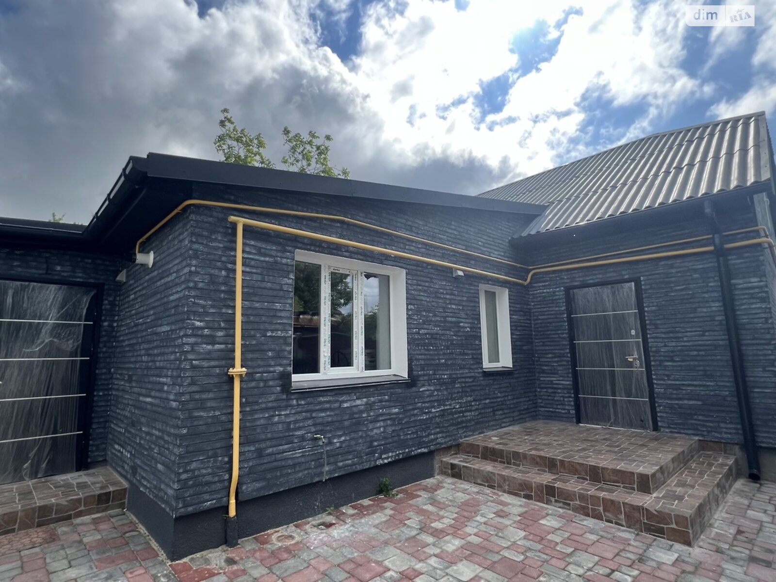 одноэтажный дом с отоплением, 127 кв. м, кирпич. Продажа в Чернигове район Деснянский фото 1 одноэтажный дом с отоплением, 127 кв. м, кирпич. Продажа в Чернигове район Деснянский фото 1