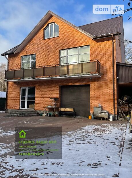 двухэтажный дом с отоплением, 227.9 кв. м, кирпич. Продажа в Чернигове район Горсад фото 1 двухэтажный дом с отоплением, 227.9 кв. м, кирпич. Продажа в Чернигове район Горсад фото 1