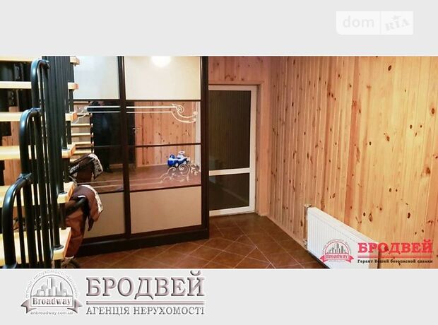 трехэтажный дом, 282 кв. м, кирпич. Продажа в Киселевке (Черниговская обл.) фото 1 трехэтажный дом, 282 кв. м, кирпич. Продажа в Киселевке (Черниговская обл.) фото 1