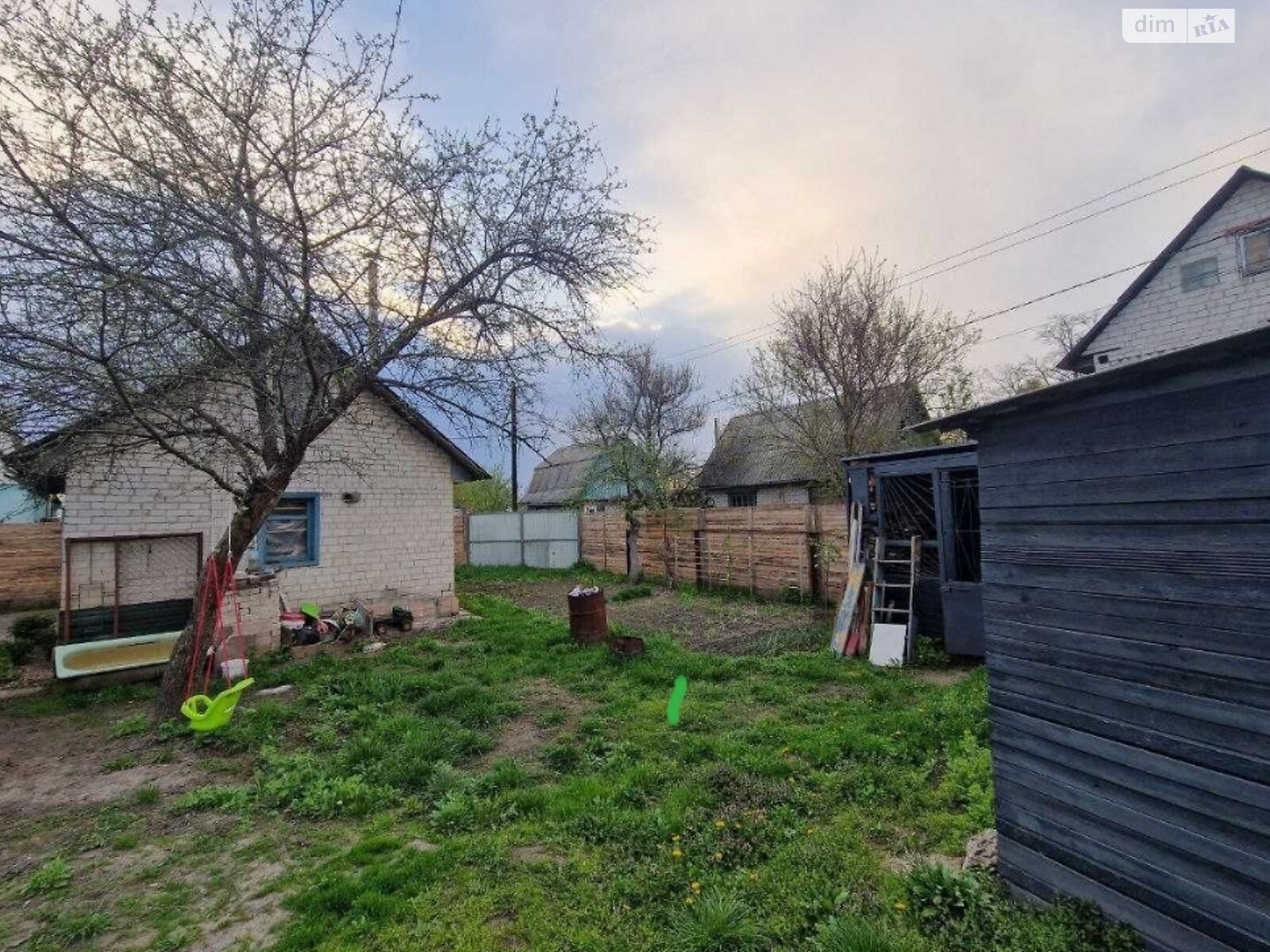 двухэтажный дом, 36 кв. м, кирпич. Продажа в Чернигове район Коты фото 1