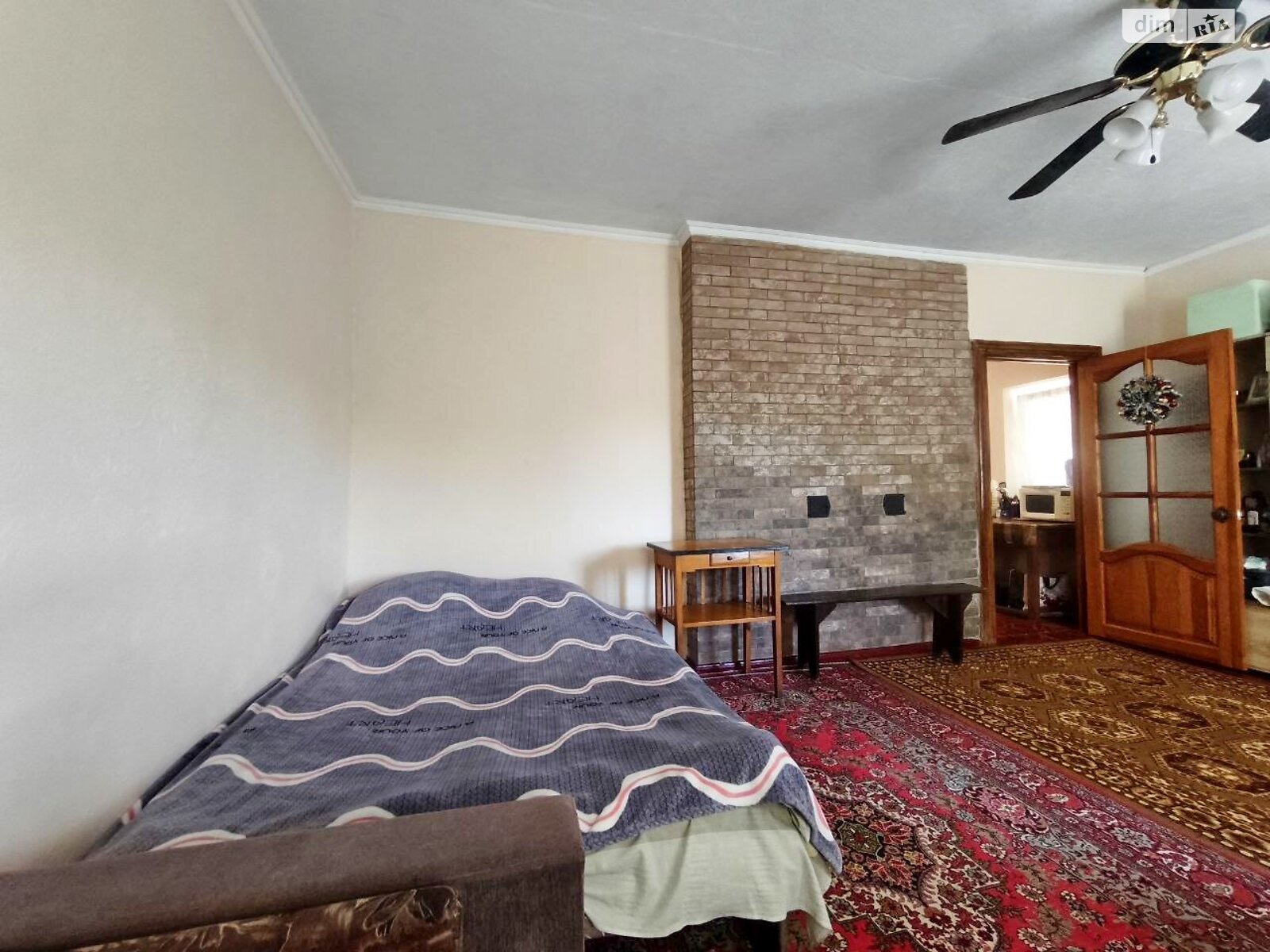 одноэтажный дом с ремонтом, 50.7 кв. м, кирпич. Продажа в Чернигове район Лесковица фото 1 одноэтажный дом с ремонтом, 50.7 кв. м, кирпич. Продажа в Чернигове район Лесковица фото 1