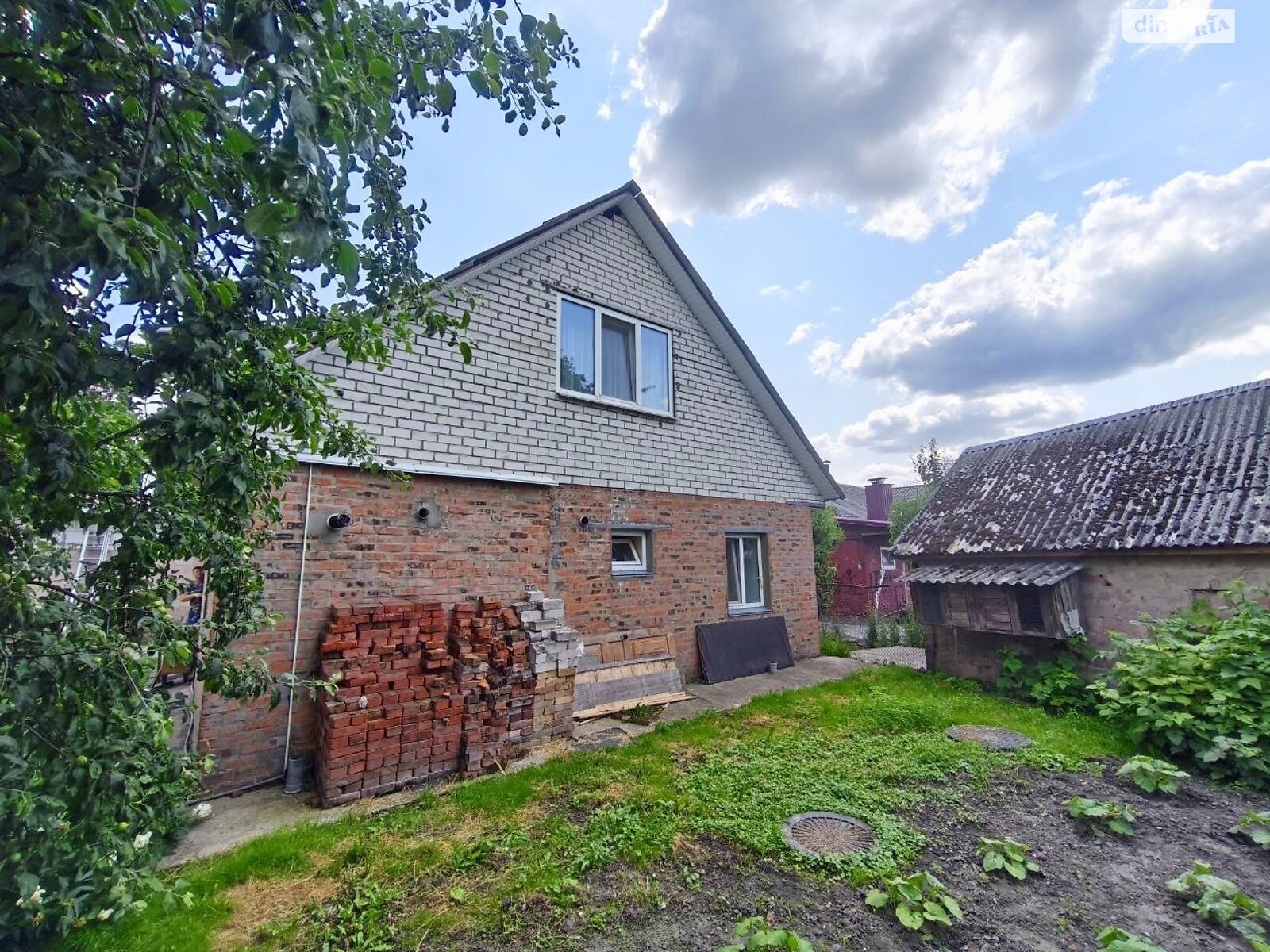 двоповерховий будинок з гаражем, 105 кв. м, цегла. Продаж в Чернігові, район Лісковиця фото 1 двоповерховий будинок з гаражем, 105 кв. м, цегла. Продаж в Чернігові, район Лісковиця фото 1