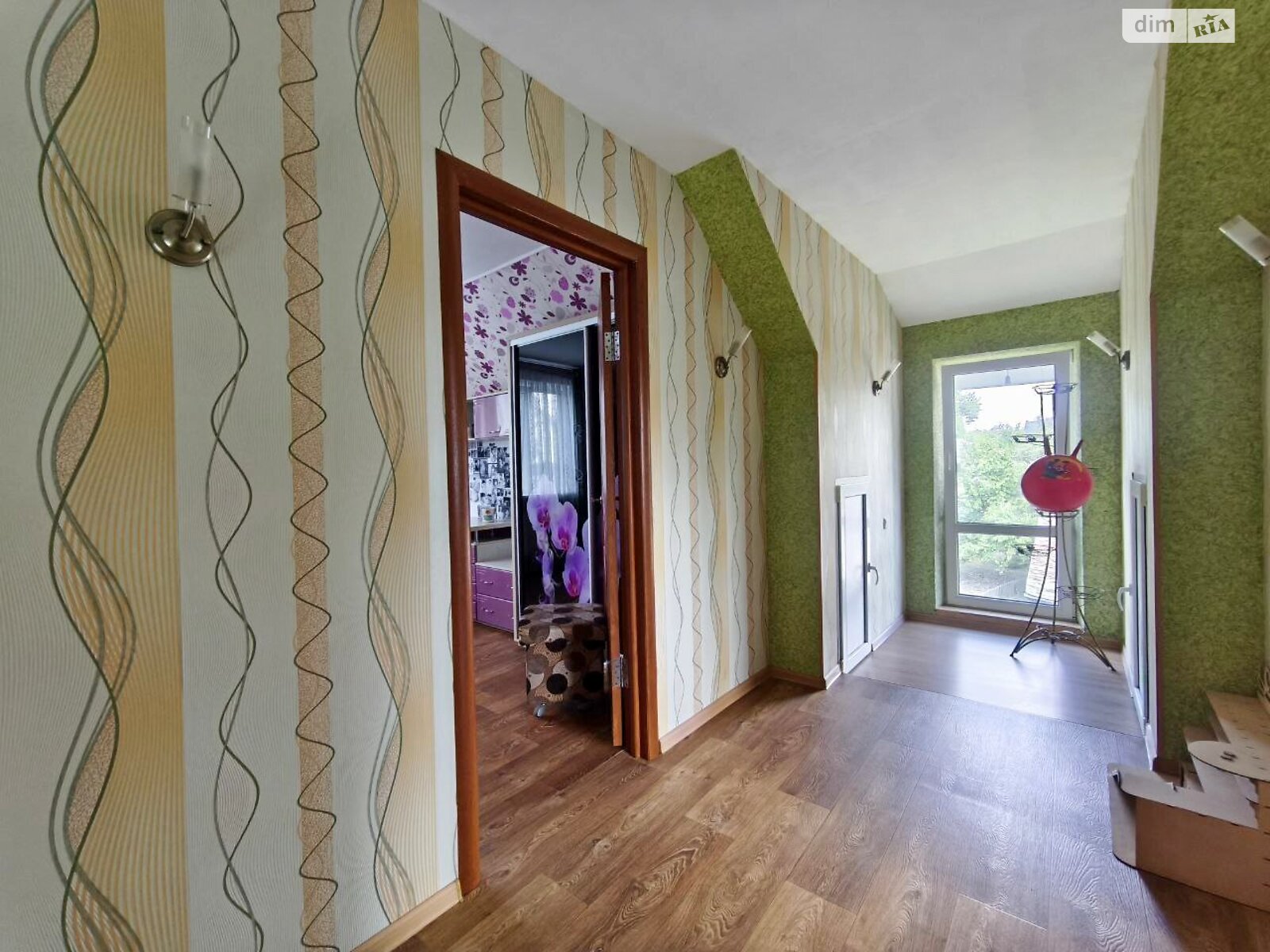 двоповерховий будинок з гаражем, 105 кв. м, цегла. Продаж в Чернігові, район Лісковиця фото 1 двоповерховий будинок з гаражем, 105 кв. м, цегла. Продаж в Чернігові, район Лісковиця фото 1