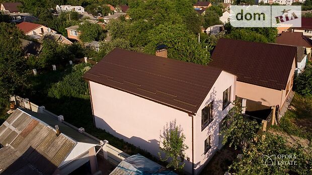 двухэтажный дом с отоплением, 174 кв. м, кирпич. Продажа в Чернигове район Рокоссовского фото 1 двухэтажный дом с отоплением, 174 кв. м, кирпич. Продажа в Чернигове район Рокоссовского фото 1
