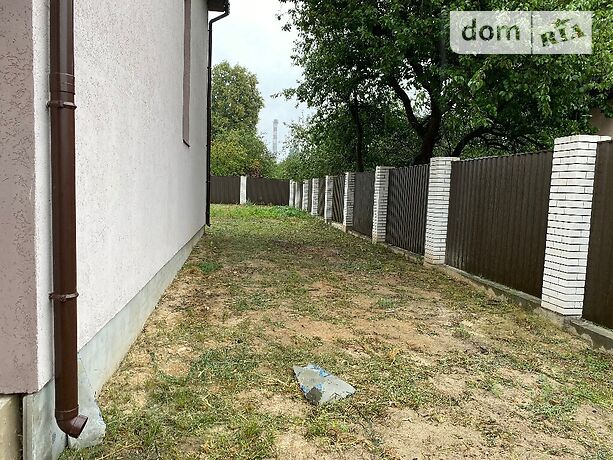 двухэтажный дом с отоплением, 174 кв. м, кирпич. Продажа в Чернигове район Рокоссовского фото 1 двухэтажный дом с отоплением, 174 кв. м, кирпич. Продажа в Чернигове район Рокоссовского фото 1